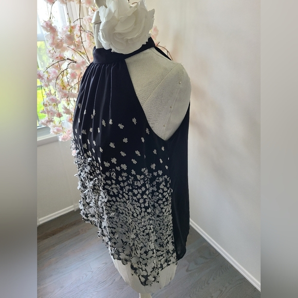 7th Avenue Design Studio 3D Halter Top, black and white clover flowers - Picture 4 of 8
